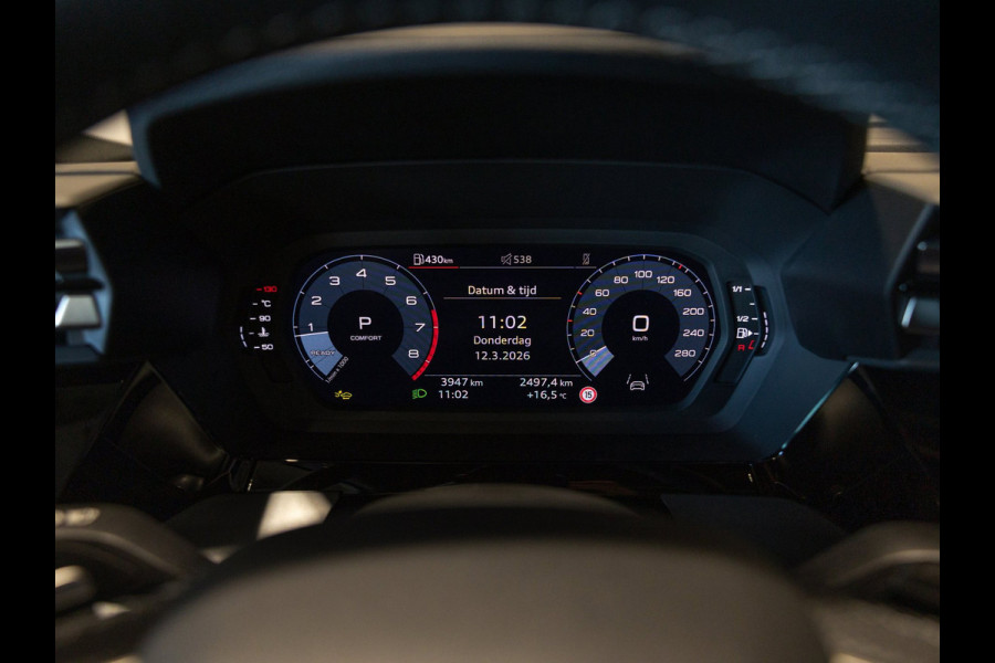 Audi A3 Sportback 35 TFSI 2x S-Line edition / 150pk / Panorama dak / Sonos / Achteruitrij camera /