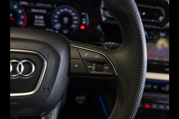 Audi A3 Sportback 35 TFSI 2x S-Line edition / 150pk / Panorama dak / Sonos / Achteruitrij camera /
