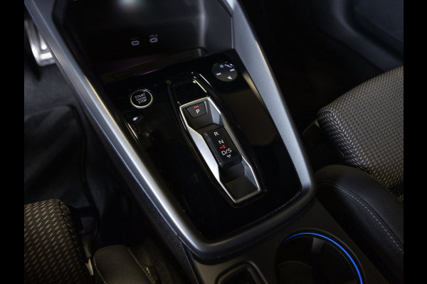 Audi A3 Sportback 35 TFSI 2x S-Line edition / 150pk / Panorama dak / Sonos / Achteruitrij camera /