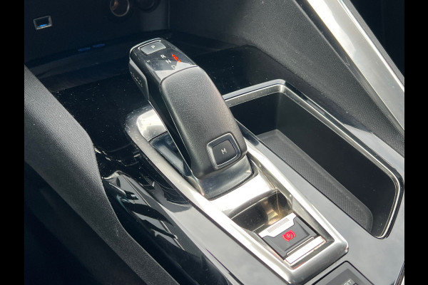 Peugeot 5008 BWJ 2020 | 1.2T 131PK Executive Av. AUTOMAAT | CLIMA | NAVI | CAMERA | PDC | PRIVACY GLASS | 17'' LMV |