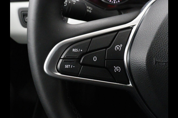 Renault Clio 1.0 TCe 90 Evolution | Carplay | Navigatie | Dodehoek detectie | Cruise control | Parkeerhulp | Full LED | DAB | Airco