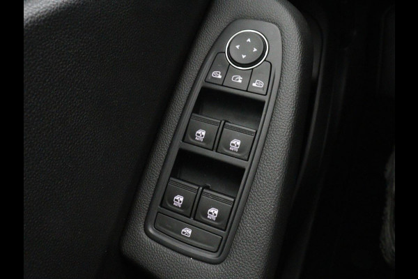 Renault Clio 1.0 TCe 90 Evolution | Carplay | Navigatie | Dodehoek detectie | Cruise control | Parkeerhulp | Full LED | DAB | Airco