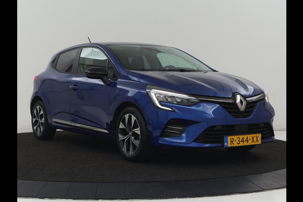 Renault Clio 1.0 TCe 90 Evolution | Carplay | Navigatie | Dodehoek detectie | Cruise control | Parkeerhulp | Full LED | DAB | Airco