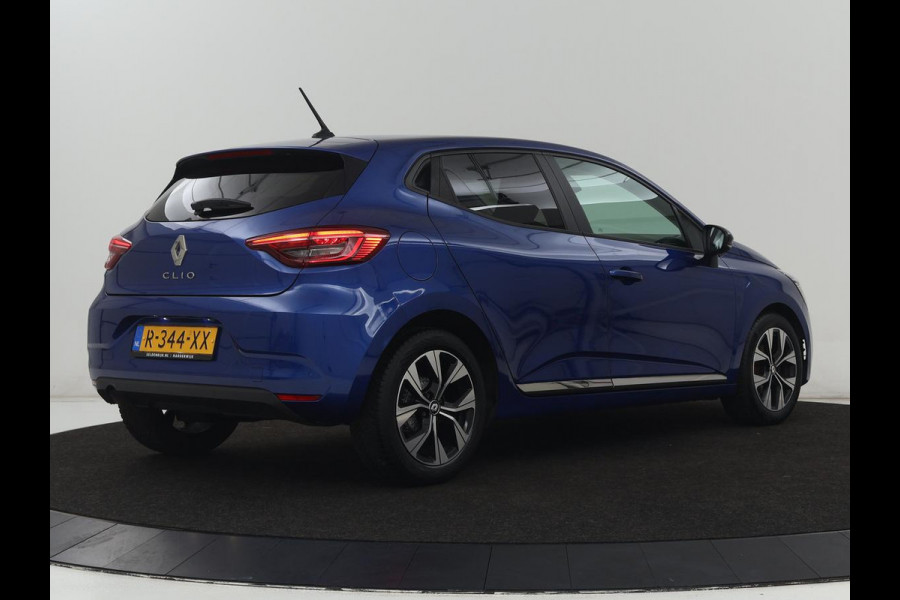 Renault Clio 1.0 TCe 90 Evolution | Carplay | Navigatie | Dodehoek detectie | Cruise control | Parkeerhulp | Full LED | DAB | Airco