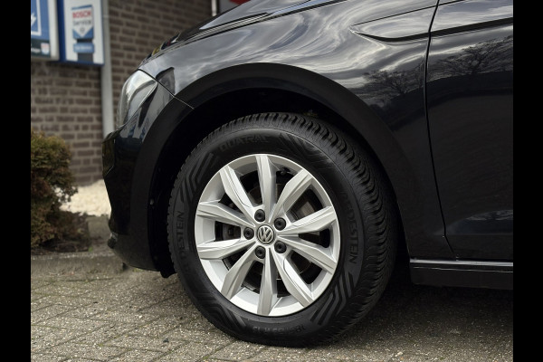Volkswagen Polo 1.0 TSI Highline | Navi, Climate, Stoelverw., PDC, 15'' LMV | Onderhoudshistorie aanwezig! |