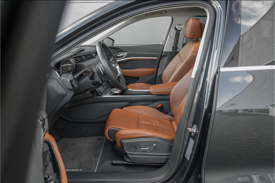 Audi e-tron 55 Quattro Advanced 95 kWh Pano 360° Memory