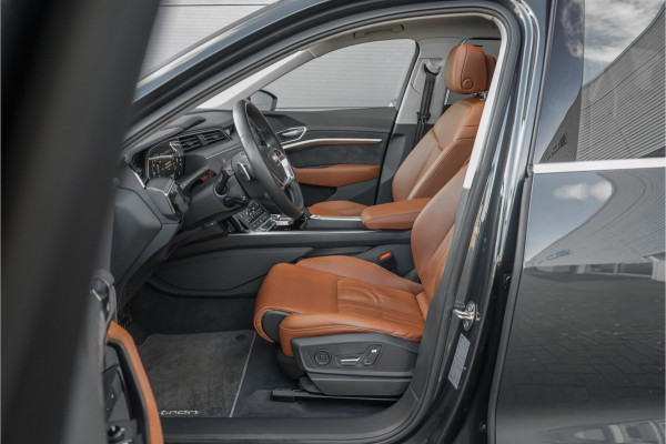 Audi e-tron 55 Quattro Advanced 95 kWh Pano 360° Memory