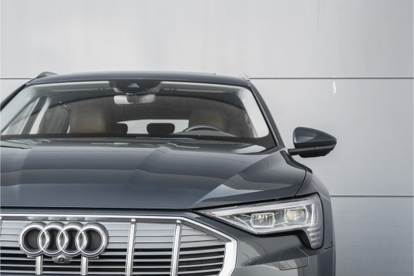 Audi e-tron 55 Quattro Advanced 95 kWh Pano 360° Memory