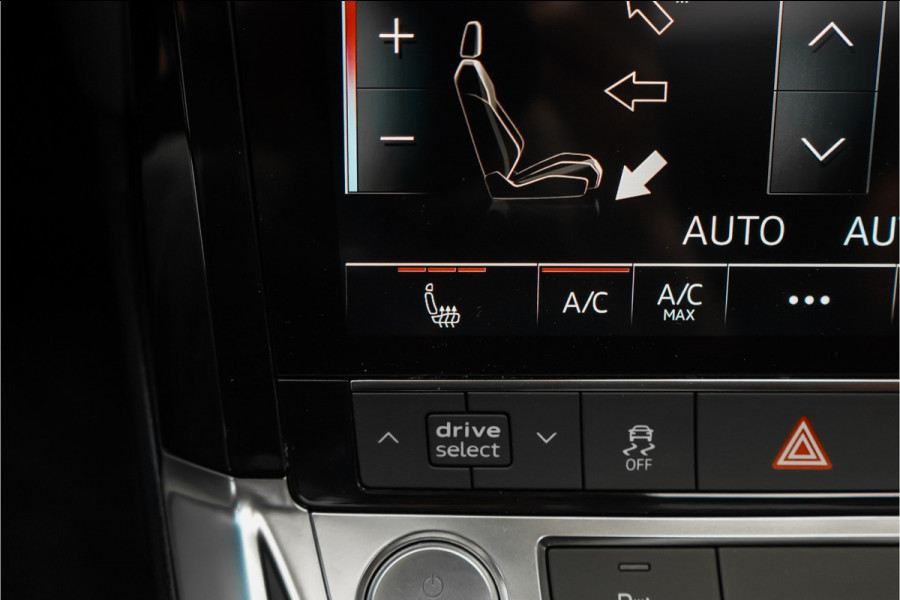 Audi e-tron 55 Quattro Advanced 95 kWh Pano 360° Memory