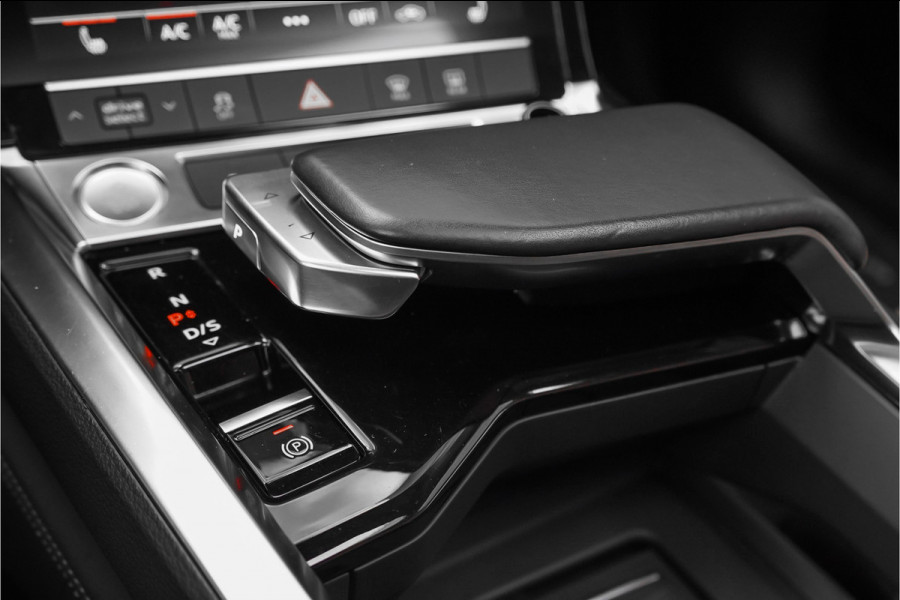 Audi e-tron 55 Quattro Advanced 95 kWh Pano 360° Memory