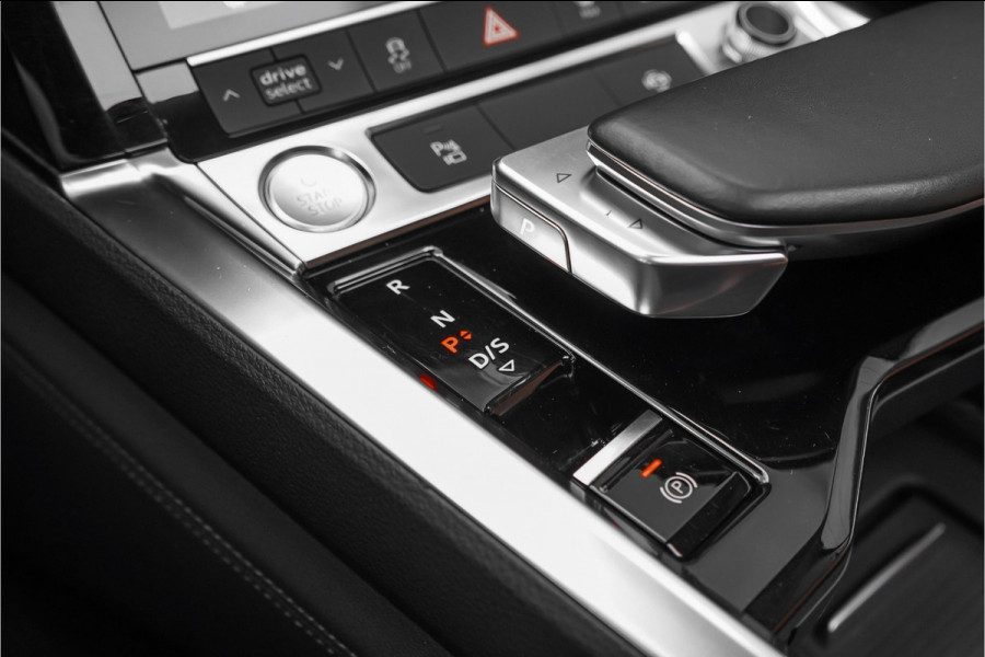 Audi e-tron 55 Quattro Advanced 95 kWh Pano 360° Memory