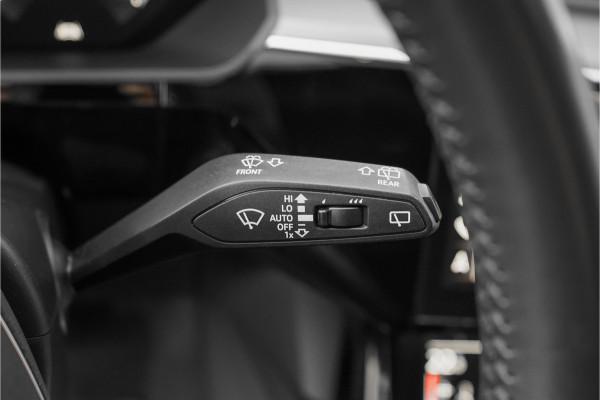 Audi e-tron 55 Quattro Advanced 95 kWh Pano 360° Memory