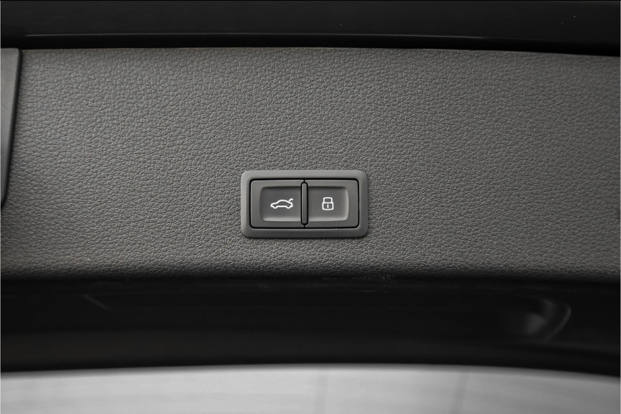 Audi e-tron 55 Quattro Advanced 95 kWh Pano 360° Memory