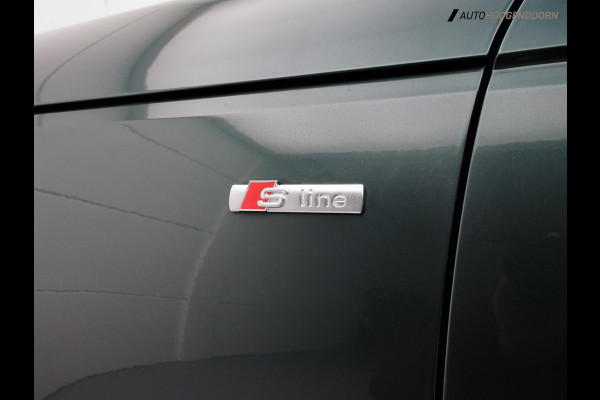 Audi A4 Avant 35 TFSI Sport 3x S line (PREMIUM KLEUR,DIGITAAL DISPLAY,TREKHAAK,KEYLESS,STOELVERWARMING,LED,CARPLAY,PARKEERSENSOR)