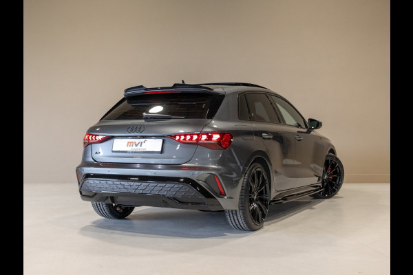 Audi A3 Sportback 35 TFSI 2x S-Line edition / 150pk / Maxton / Panorama dak / Sonos / Achteruitrij camera /