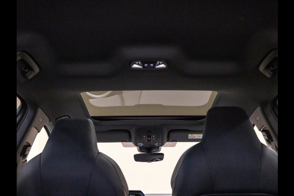 Audi A3 Sportback 35 TFSI 2x S-Line edition / 150pk / Maxton / Panorama dak / Sonos / Achteruitrij camera /