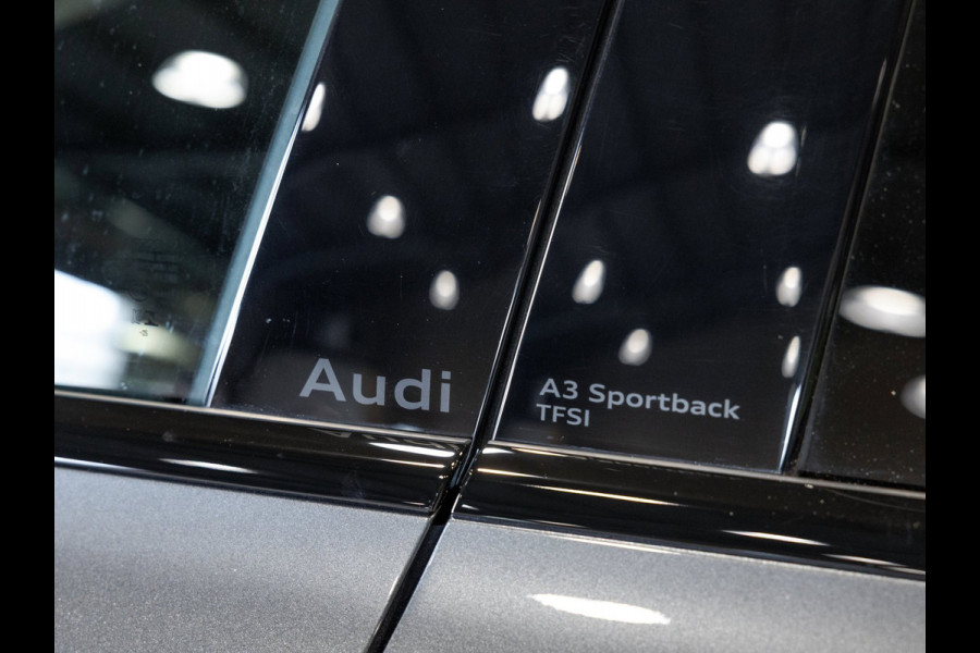Audi A3 Sportback 35 TFSI 2x S-Line edition / 150pk / Maxton / Panorama dak / Sonos / Achteruitrij camera /