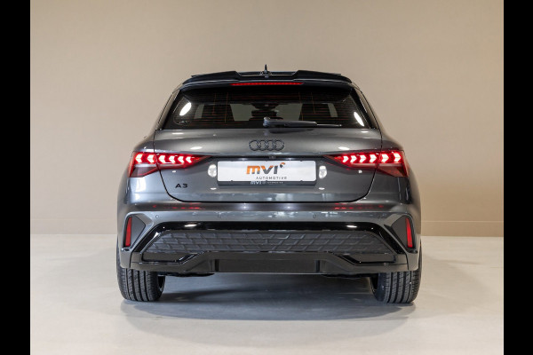 Audi A3 Sportback 35 TFSI 2x S-Line edition / 150pk / Maxton / Panorama dak / Sonos / Achteruitrij camera /