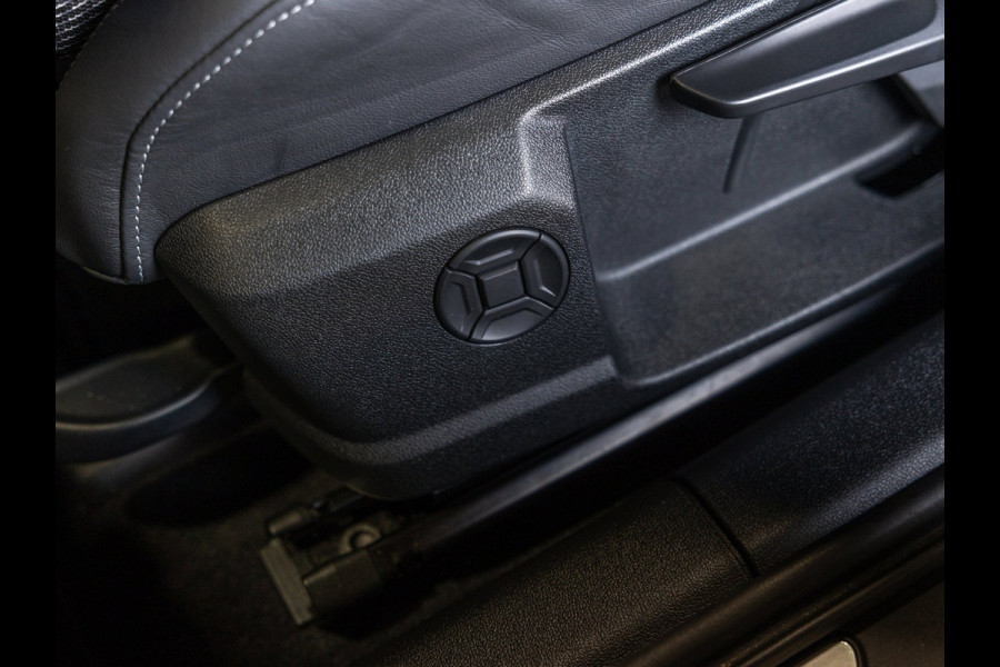 Audi A3 Sportback 35 TFSI 2x S-Line edition / 150pk / Maxton / Panorama dak / Sonos / Achteruitrij camera /