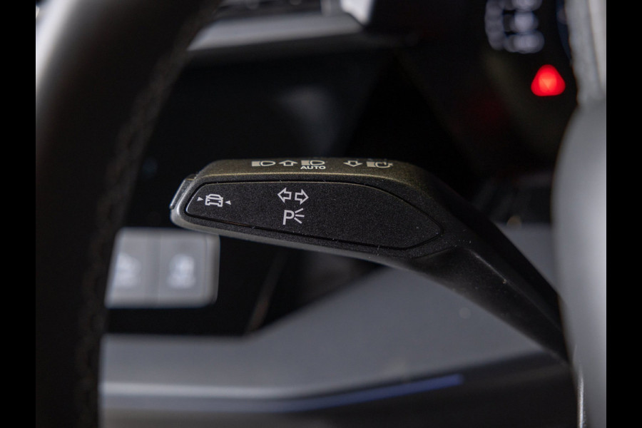 Audi A3 Sportback 35 TFSI 2x S-Line edition / 150pk / Maxton / Panorama dak / Sonos / Achteruitrij camera /