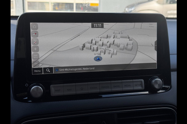 Hyundai Kona EV Comfort 64 kWh | 95% SOH | Trekhaak | Camera | Navigatie | Stoelverwarming |