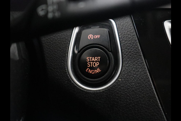 BMW 1-serie 116d | Navigatie | Parkeerhulp | Airco | Cruise control | Bluetooth | Keyless Start
