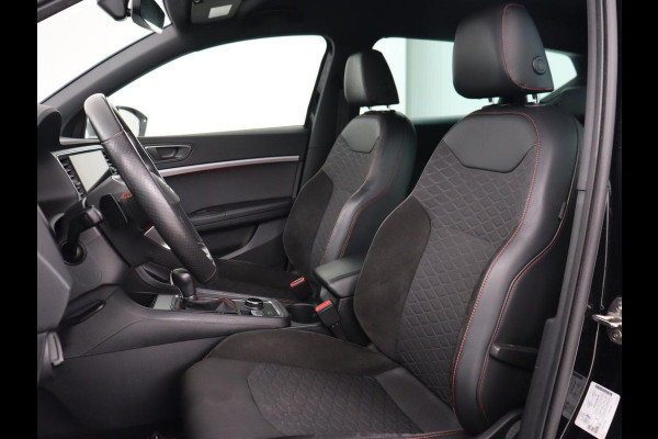 Seat Ateca 1.5 TSI FR Intens | Trekhaak | 360 Camera | Beats Pack | 19'' | Carplay | Full LED | Keyless | Navigatie | Virtual Cockpit | Parkeerhulp | Bluetooth | Sfeerverlichting