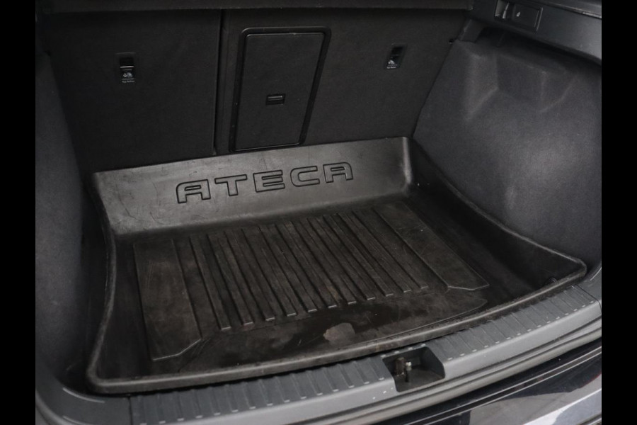 Seat Ateca 1.5 TSI FR Intens | Trekhaak | 360 Camera | Beats Pack | 19'' | Carplay | Full LED | Keyless | Navigatie | Virtual Cockpit | Parkeerhulp | Bluetooth | Sfeerverlichting