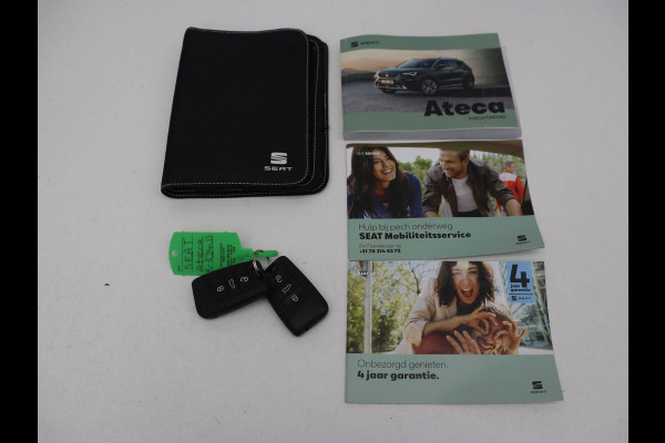 Seat Ateca 1.5 TSI FR Intens | Trekhaak | 360 Camera | Beats Pack | 19'' | Carplay | Full LED | Keyless | Navigatie | Virtual Cockpit | Parkeerhulp | Bluetooth | Sfeerverlichting