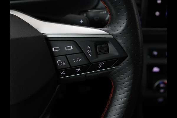 Seat Ateca 1.5 TSI FR Intens | Trekhaak | 360 Camera | Beats Pack | 19'' | Carplay | Full LED | Keyless | Navigatie | Virtual Cockpit | Parkeerhulp | Bluetooth | Sfeerverlichting