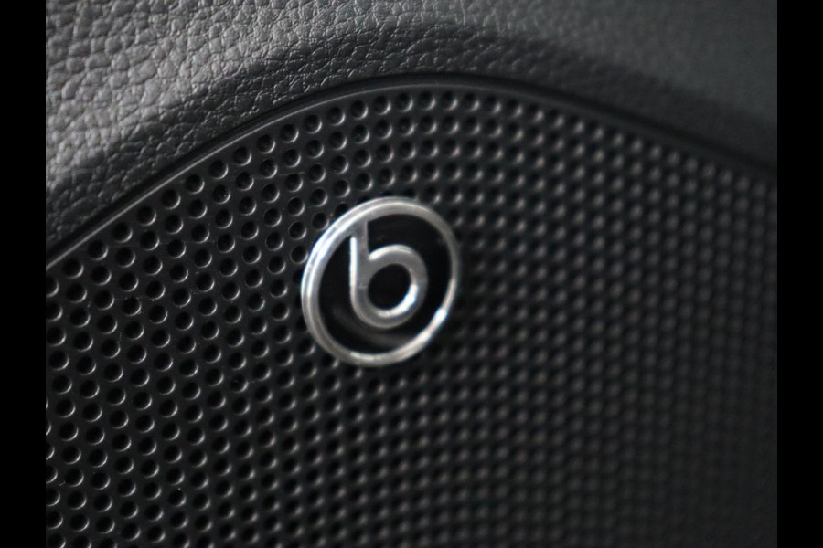 Seat Ateca 1.5 TSI FR Intens | Trekhaak | 360 Camera | Beats Pack | 19'' | Carplay | Full LED | Keyless | Navigatie | Virtual Cockpit | Parkeerhulp | Bluetooth | Sfeerverlichting