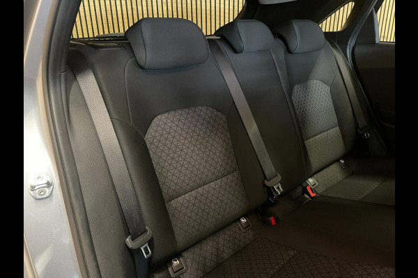 Kia Ceed 1.0 T-GDi|APPLE CARPLAY, ANDROID AUTO|STOEL-,STUURVERW|CAMERA|CRUISE,CLIMATE CONTROL|ALL-SEASON BANDEN|MARGE|