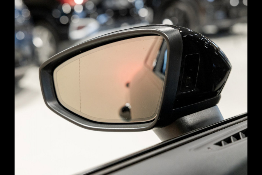 Audi A3 Sportback 35 TFSI S edition / 150pk / Panorama dak / Sonos / Achteruitrij camera /