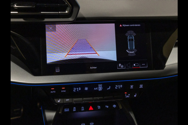 Audi A3 Sportback 35 TFSI S edition / 150pk / Panorama dak / Sonos / Achteruitrij camera /