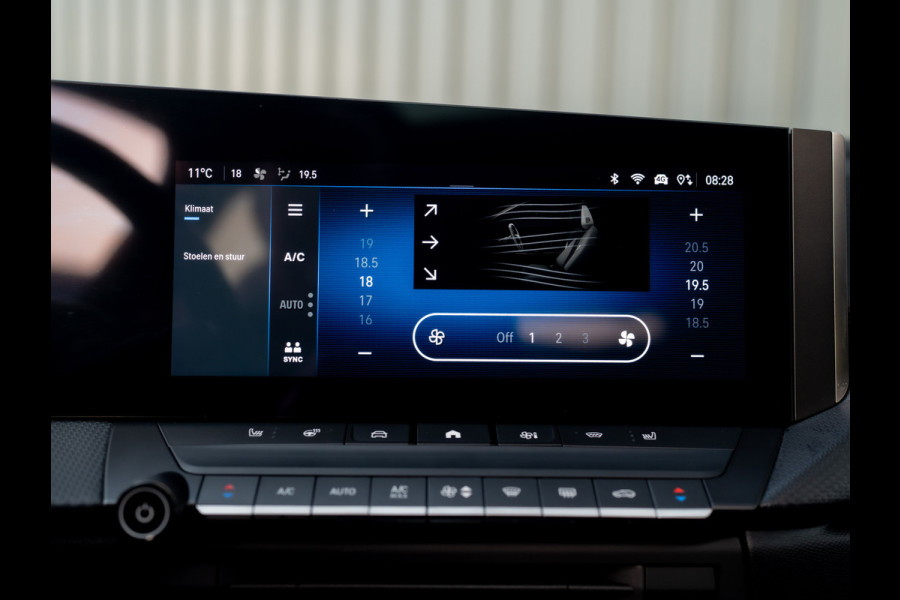 Opel Astra 1.2 Turbo GS | Panodak | 360 Camera | 18'' | Head Up | Prijs Rijklaar!!