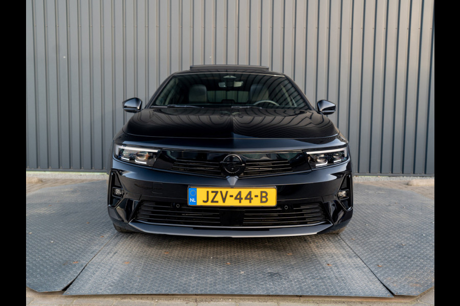 Opel Astra 1.2 Turbo GS | Panodak | 360 Camera | 18'' | Head Up | Prijs Rijklaar!!