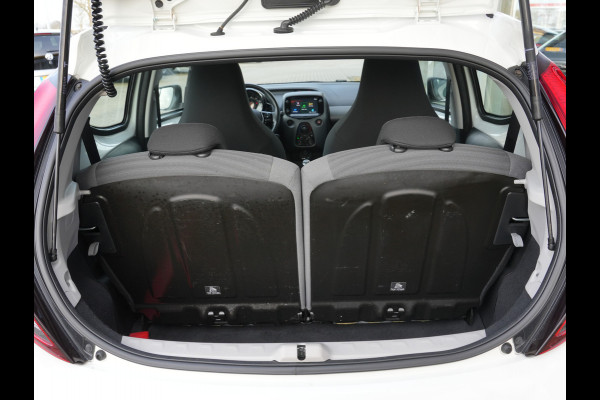 Toyota Aygo 1.0 VVT-i x-play | Achteruitrijcamera | DAB |