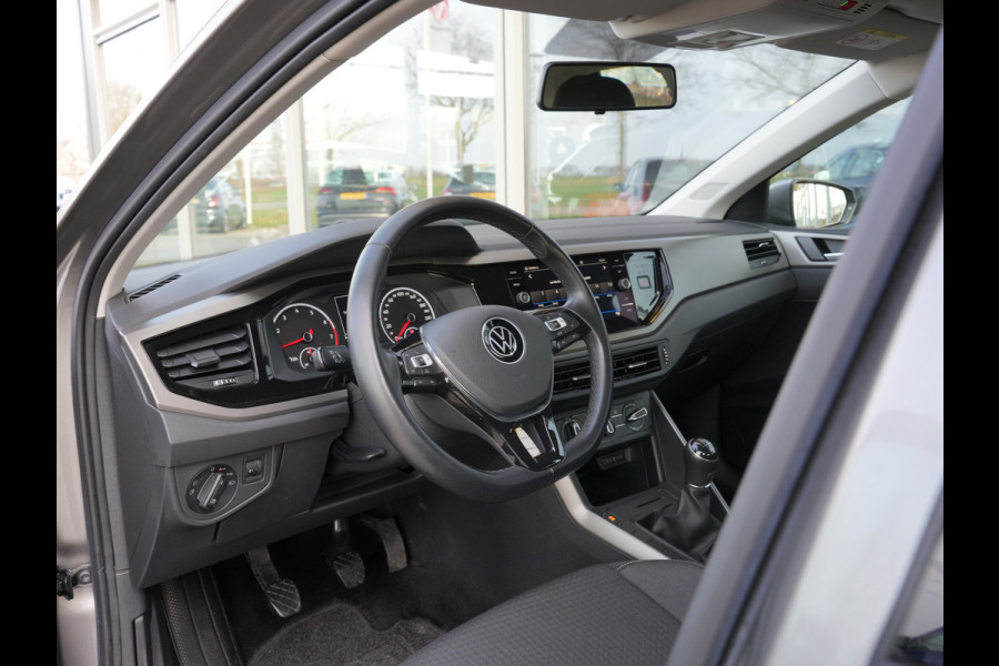 Volkswagen Polo 1.0 TSI Comfortline | Achteruitrijcamera | Trekhaak |