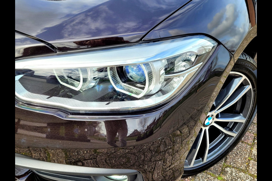 BMW 1-serie 118i Sportstoel, LED (Sparkling Brown Metallic), NL-NAP