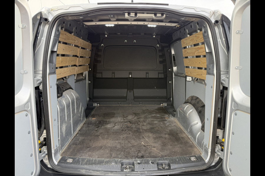 Volkswagen Caddy Cargo 2.0 TDI 75PK L1 Climate Control Cruise Control Apple Carplay Android Auto Parkeersensoren