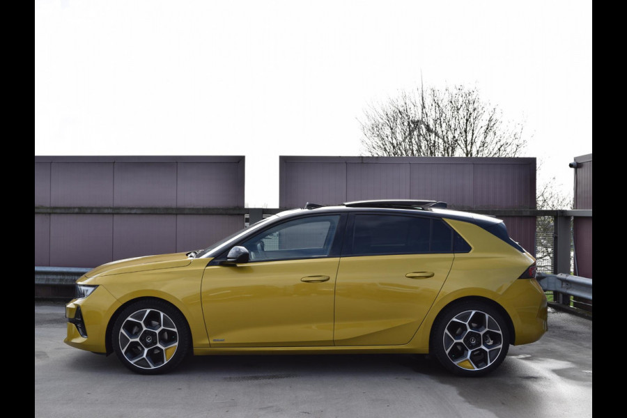 Opel Astra 1.2 Turbo Ultimate SCHUIF- KANTELDAK | CAMERA MET SENSOREN | NAVI & CARPLAY | WINTERPAKKET |