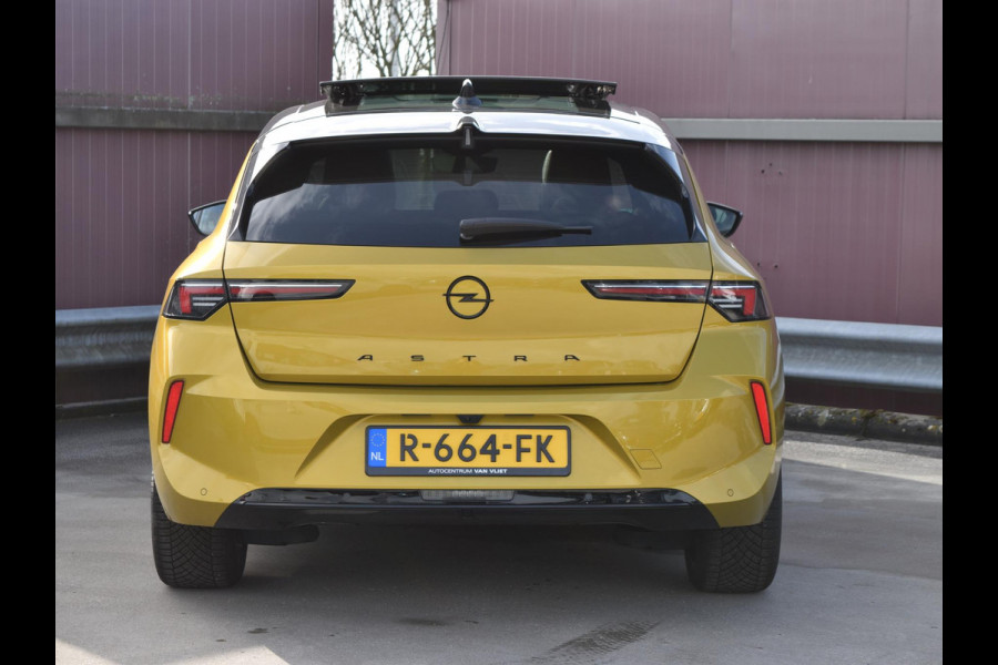 Opel Astra 1.2 Turbo Ultimate SCHUIF- KANTELDAK | CAMERA MET SENSOREN | NAVI & CARPLAY | WINTERPAKKET |