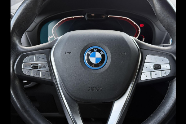 BMW iX3 Aut. Executive 80 kWh | SoH 94% | Panorama | Trekhaak | Leder | Harman Kardon |