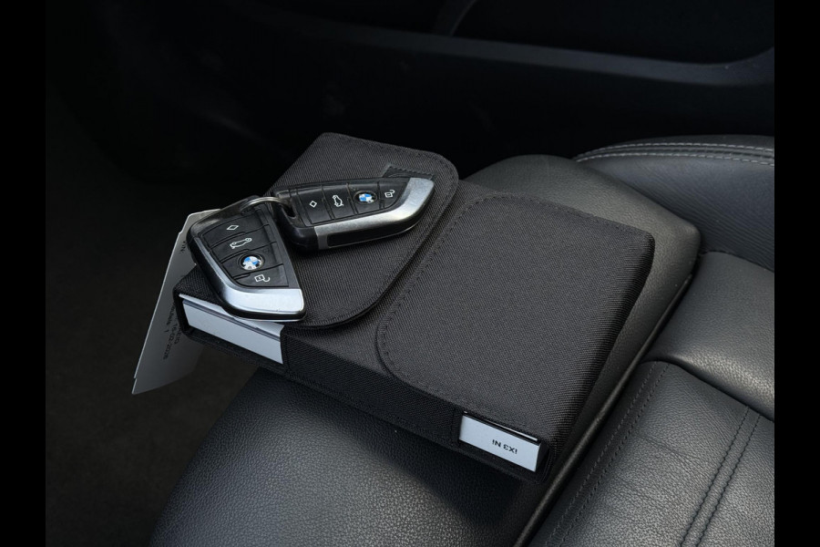 BMW iX3 Aut. Executive 80 kWh | SoH 94% | Panorama | Trekhaak | Leder | Harman Kardon |