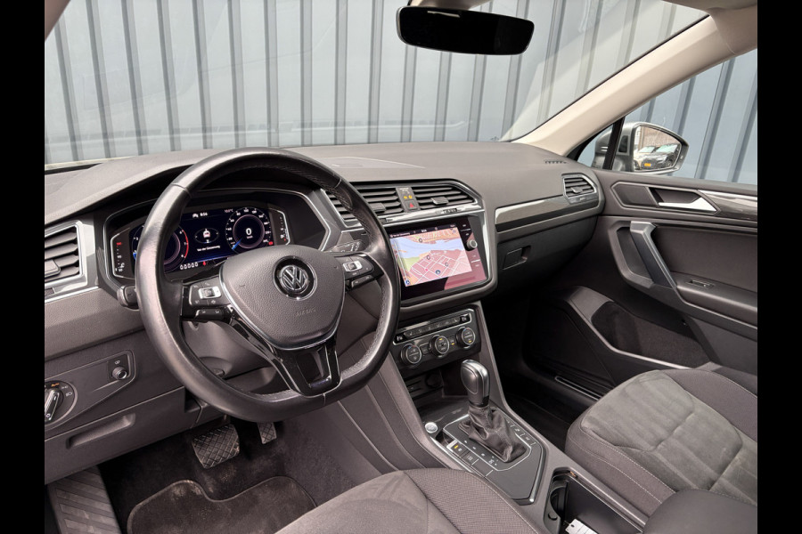 Volkswagen Tiguan Allspace 1.5 TSI Highline Business R 7p. | R-line | Trekhaak wegkl. | 360 Camera | Head Up | Prijs Rijklaar!!