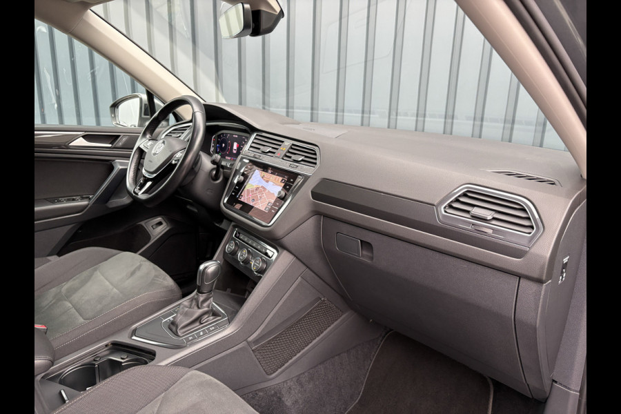 Volkswagen Tiguan Allspace 1.5 TSI Highline Business R 7p. | R-line | Trekhaak wegkl. | 360 Camera | Head Up | Prijs Rijklaar!!
