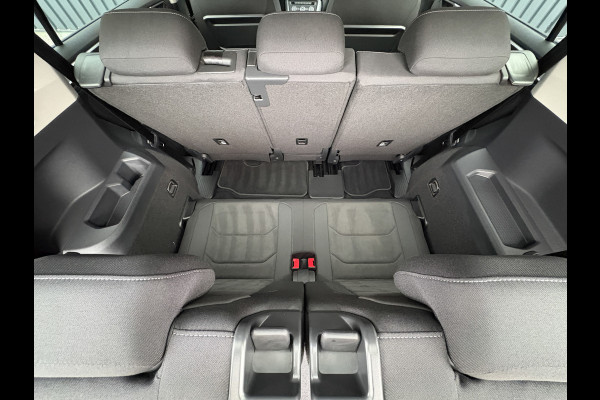 Volkswagen Tiguan Allspace 1.5 TSI Highline Business R 7p. | R-line | Trekhaak wegkl. | 360 Camera | Head Up | Prijs Rijklaar!!