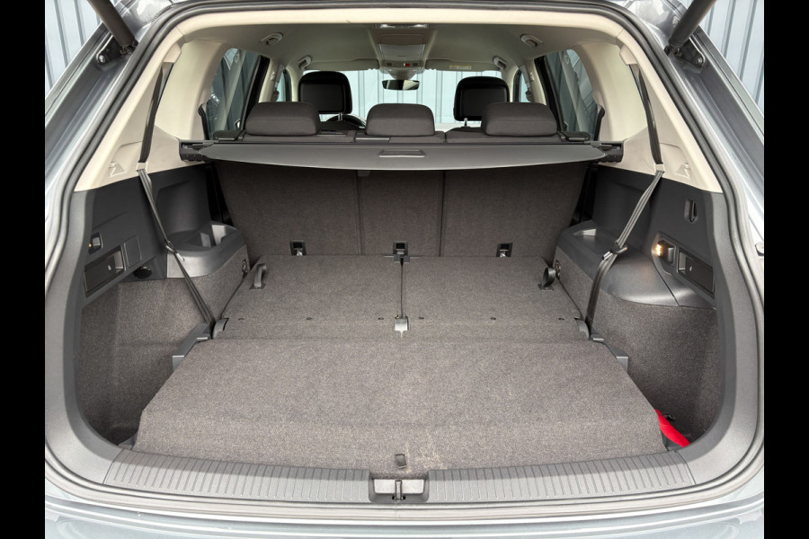 Volkswagen Tiguan Allspace 1.5 TSI Highline Business R 7p. | R-line | Trekhaak wegkl. | 360 Camera | Head Up | Prijs Rijklaar!!