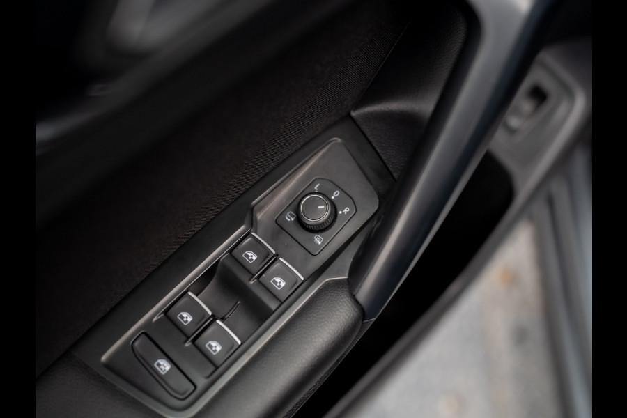 Volkswagen Tiguan Allspace 1.5 TSI Highline Business R 7p. | R-line | Trekhaak wegkl. | 360 Camera | Head Up | Prijs Rijklaar!!