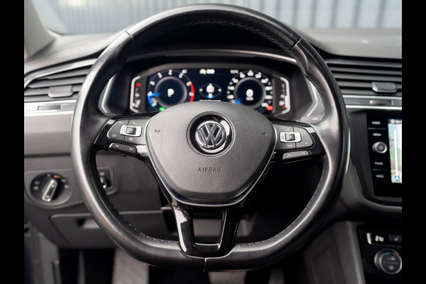 Volkswagen Tiguan Allspace 1.5 TSI Highline Business R 7p. | R-line | Trekhaak wegkl. | 360 Camera | Head Up | Prijs Rijklaar!!